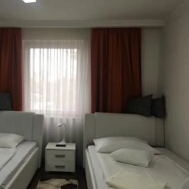 Éjjeli Bagoly Panzió Szentes - Szobák