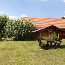 Duna Parti Vendégházak Szigetbecse - Egyéb