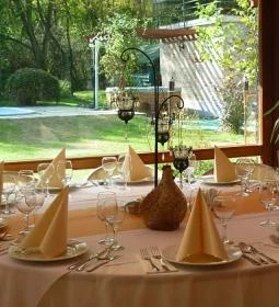 Rosinante Stílusos Vidéki Szálloda étterme