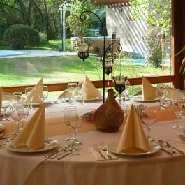 Rosinante Stílusos Vidéki Szálloda étterme Szigetmonostor - Egyéb