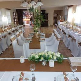 Gastland M0 Hotel Szigetszentmiklós - Vendéglátás