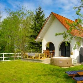 Fehér Borház Szigetvár - Külső kép