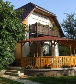 Novák Pince Vendégfogadó