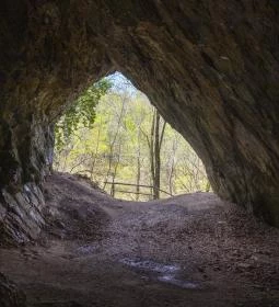 11. legjobb látnivaló: Istállóskői-barlang 