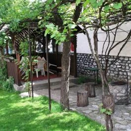 Czakó Vendégház és Nyaralóudvar Szilvásvárad - Medence/kert