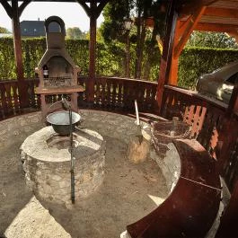 Hócza Vendégház Szilvásvárad - Medence/kert