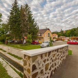 Lipicai Ifjúsági Szálló Szilvásvárad - Külső kép