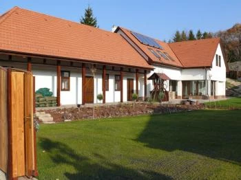 Tip-Top Lak Szilvásvárad