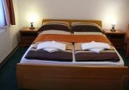 Tip-Top Lak Szilvásvárad