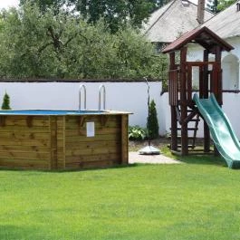 Tip-Top Lak Szilvásvárad - Medence/kert