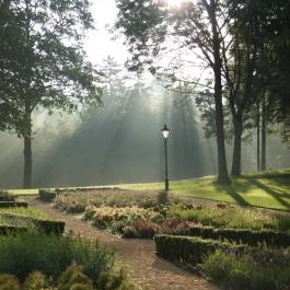 La Contessa Kastélyhotel Szilvásvárad - Medence/kert