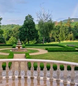 La Contessa Kastélyhotel