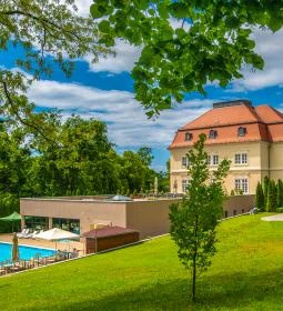 La Contessa Kastélyhotel