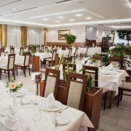 Garden Hotel Wellness & Konferencia Szolnok - Vendéglátás