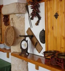 Józsi Bácsi Vendéglője és Szállodája