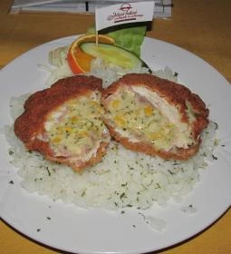 Józsi Bácsi Vendéglője és Szállodája