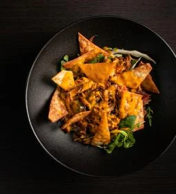 Komló Étterem & Kávézó