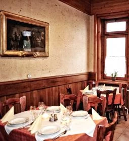 Magyar Tenger Vendéglő