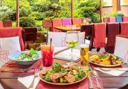 Öreg Sam Sörkert & Étterem Szombathely