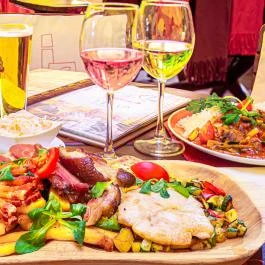 Öreg Sam Sörkert & Étterem Szombathely - Étel/ital