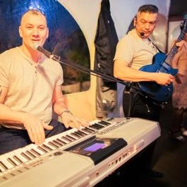 Öreg Sam Sörkert & Étterem Szombathely - Külső kép