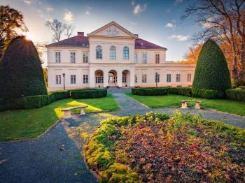 Ernuszt-kastély Szombathely