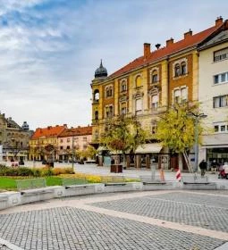 147. legjobb látnivaló: Barokk Fő tér