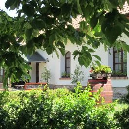 Józsi Bácsi Szállodája & Vendéglője Szombathely - Külső kép