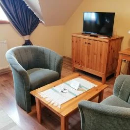 Józsi Bácsi Szállodája & Vendéglője Szombathely - Szobák