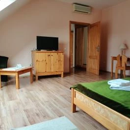 Józsi Bácsi Szállodája & Vendéglője Szombathely - Szobák