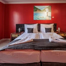 Barka Galéria Hotel és Étterem Tállya - Szobák