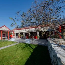 Bohém Borklub Tállya - Medence/kert