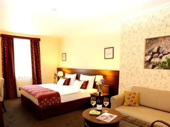 Oroszlános Borhotel Tállya