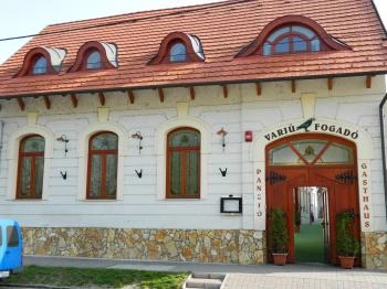 Varjú Fogadó étterme Tapolca