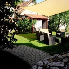 Malom-tó Vendégház Tapolca - Medence/kert