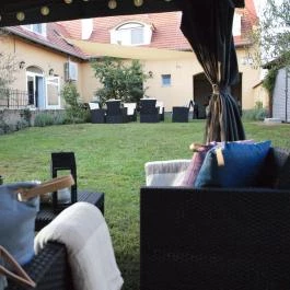 Malom-tó Vendégház Tapolca - Medence/kert