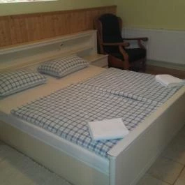 Véndek Tanya Tapolca - Egyéb