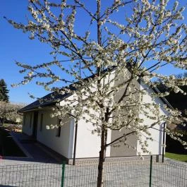 Katáng Vendégház Tardos - Medence/kert