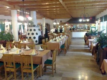 Öreg Halász Étterem Tát