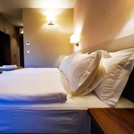 Öreg Halász Étterem és Fogadó Tát - Szobák