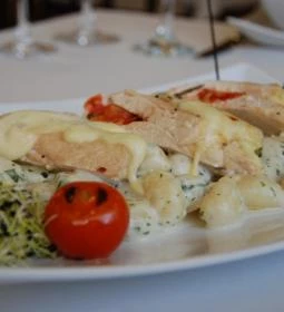 Hotel Kiss - Borostyán Étterem