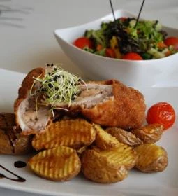 Hotel Kiss - Borostyán Étterem