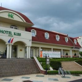 Hotel Kiss - Borostyán Étterem Tata - Egyéb