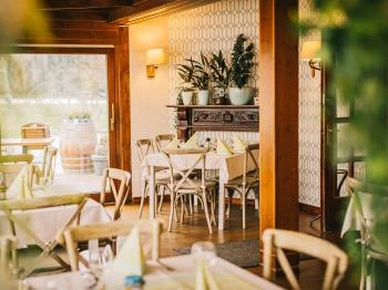 Pikant Étterem Tata