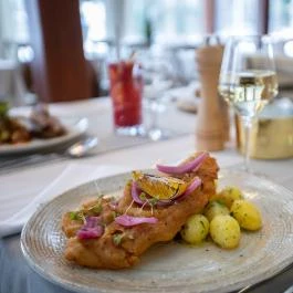 Pikant Étterem Tata - Étel/ital