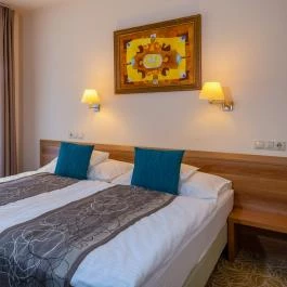 Hotel Kiss Tata - Szobák