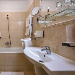 Hotel Kiss Tata - Szobák