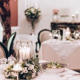 Kristály Imperial Hotel Tata - Vendéglátás