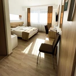 Öreg-tó Hotel Tata - Szobák