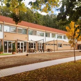 Öreg-tó Hotel Tata - Külső kép